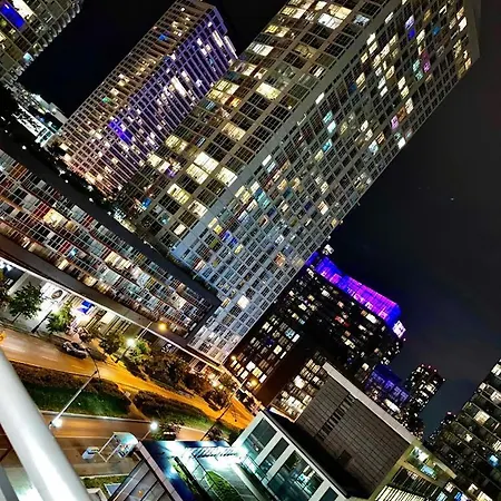 Cozy Condo Downtown Toronto Exterior photo