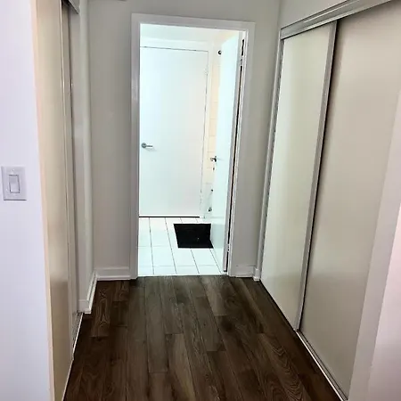 Cozy Condo Downtown Toronto Exterior photo